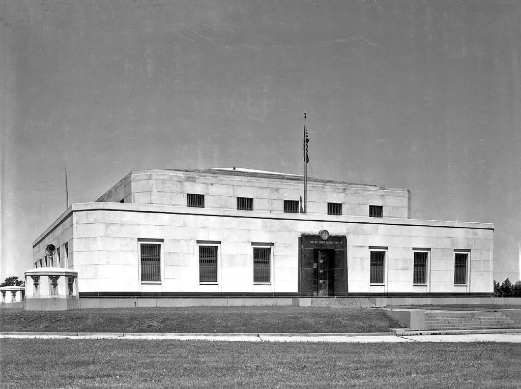 Black and white image of Fort Knox, Kentucky, USA