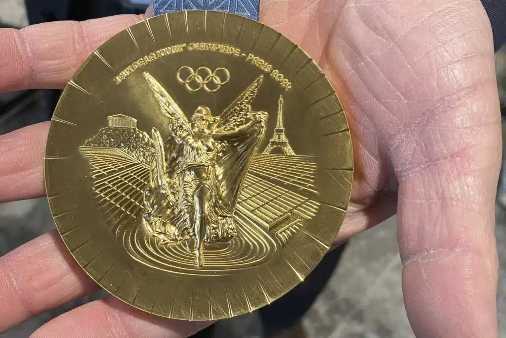 Back design of 2024 Olympic Summer Games gold medal